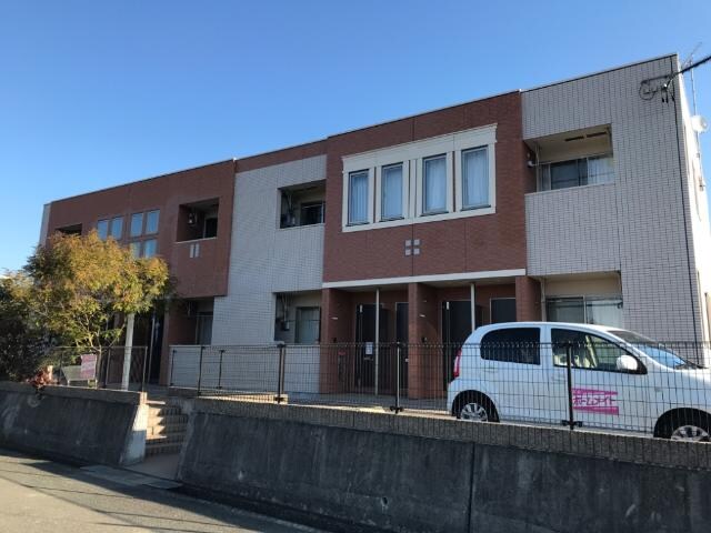 外観写真（昼） ヴェルデ