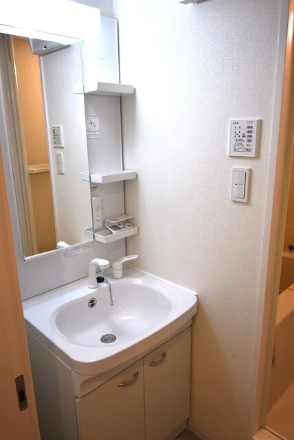  月光東福山駅前