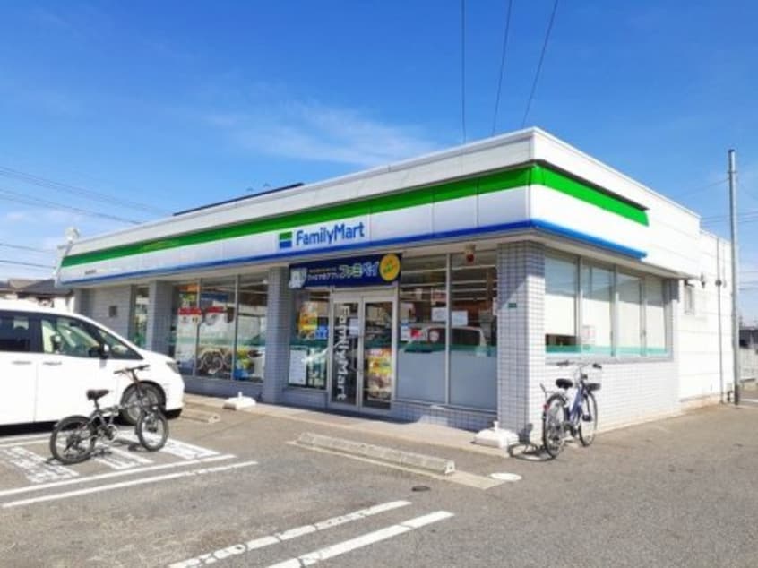 ファミリーマート 福山東深津町店(コンビニ)まで159m ベルフィーユⅡ