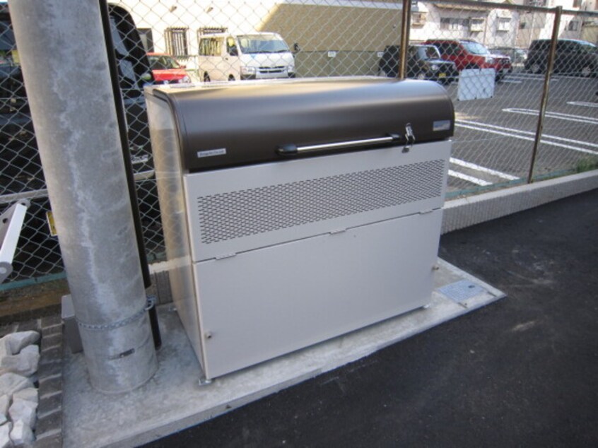  Ｄ-ｒｏｏｍブランシェ