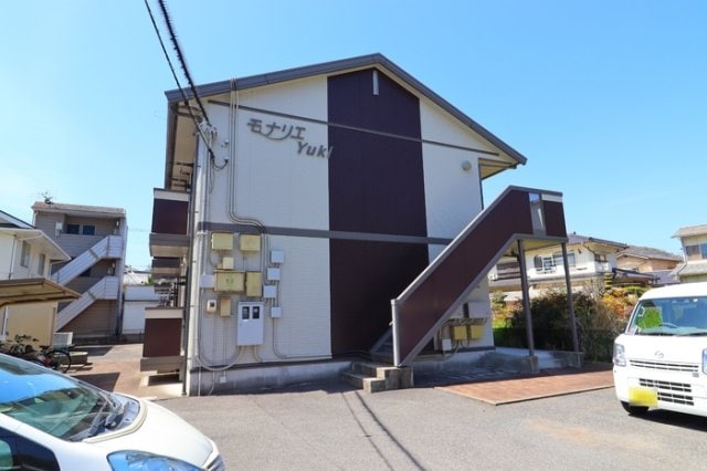  モナリエ・ユキ