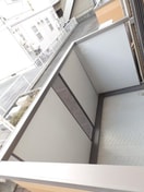  モナリエ・ユキ