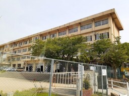 福山市立坪生小学校まで1200m