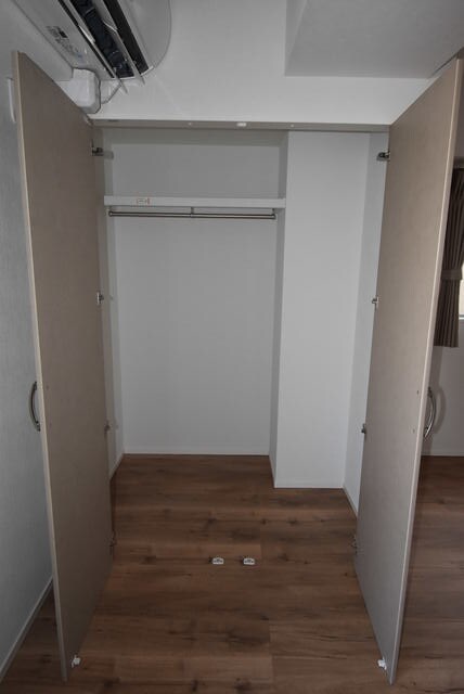  クレスト明治町