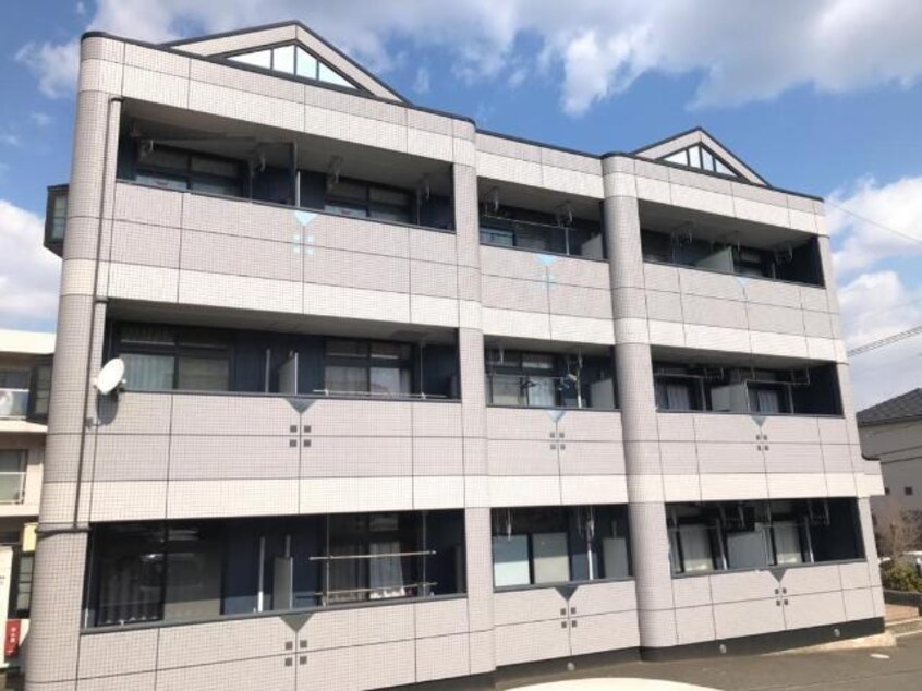 外観写真（昼） フェニックス