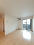  エミネンス　Ｂ