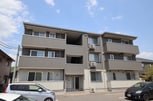 D-room大門