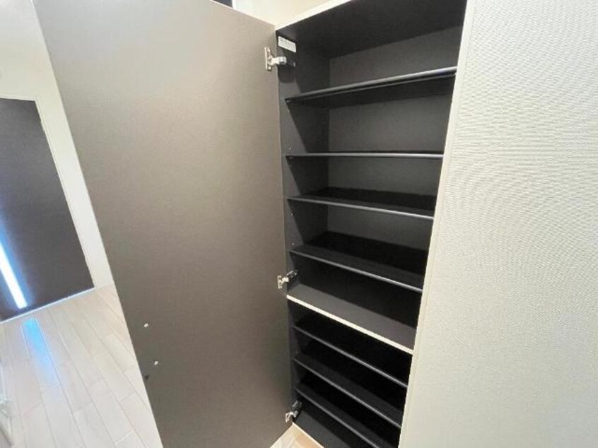 シューズクローゼット リライズ