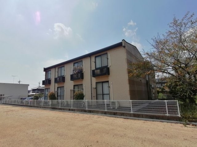  レオパレスハピネスⅡ