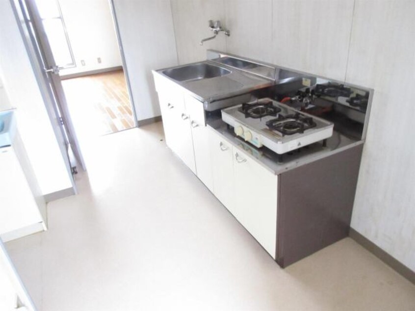  三恵マンションA棟