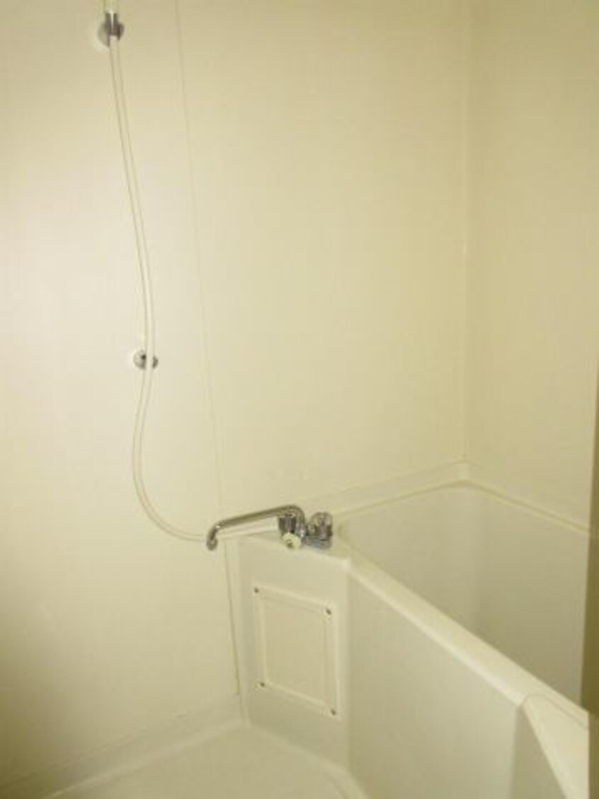  三恵マンションA棟