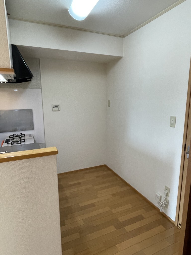  ローレルガーデン