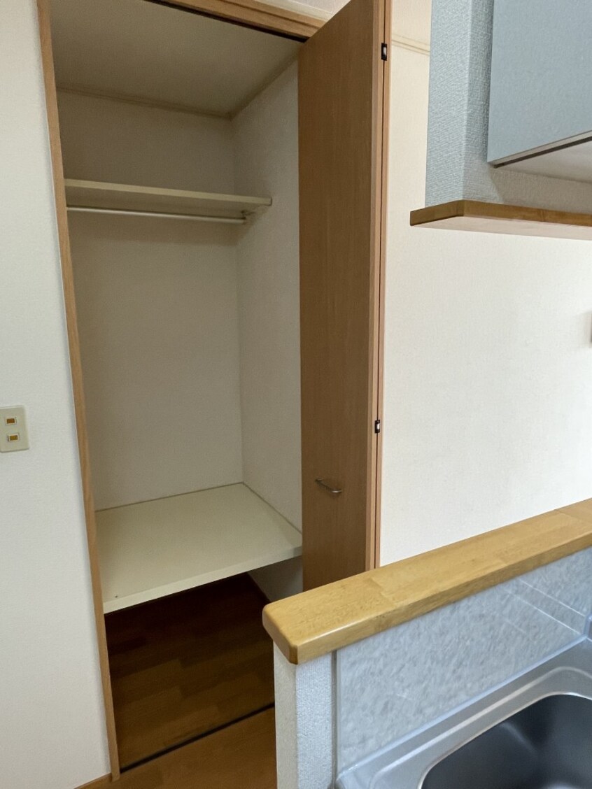  ローレルガーデン