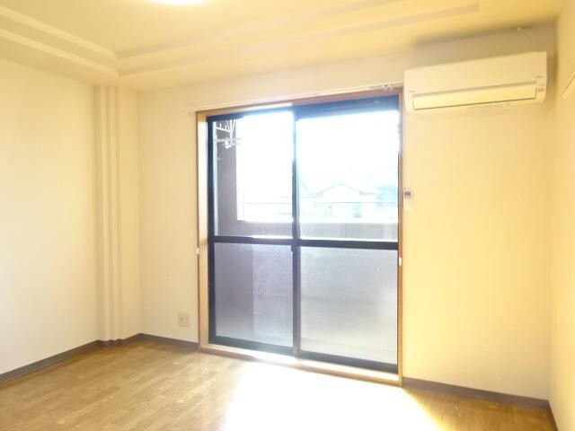 洋室 グランシャリオ