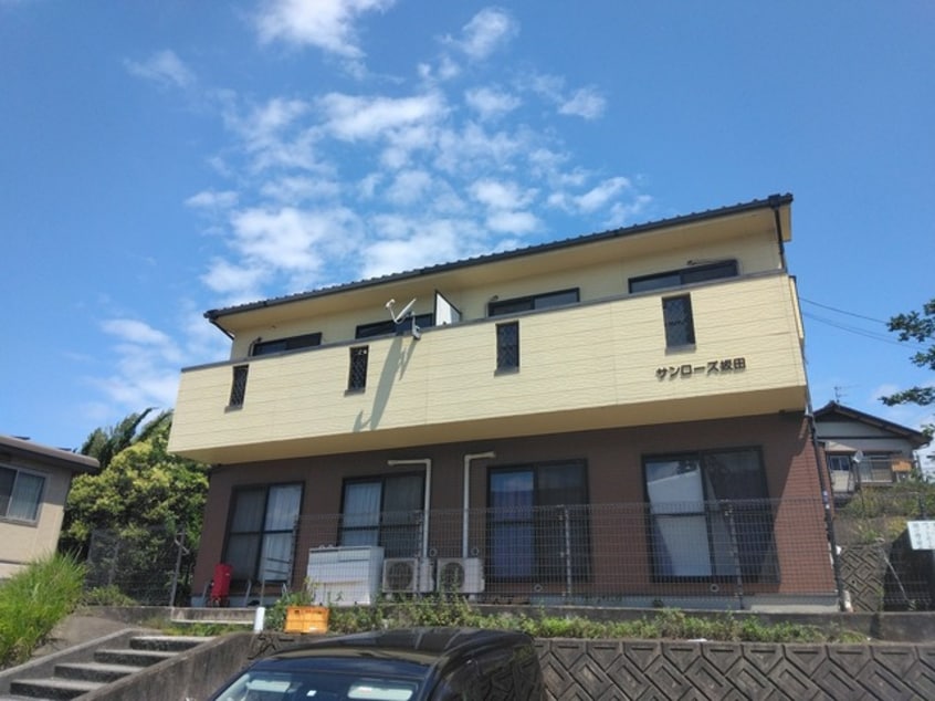  サンローズ坂田