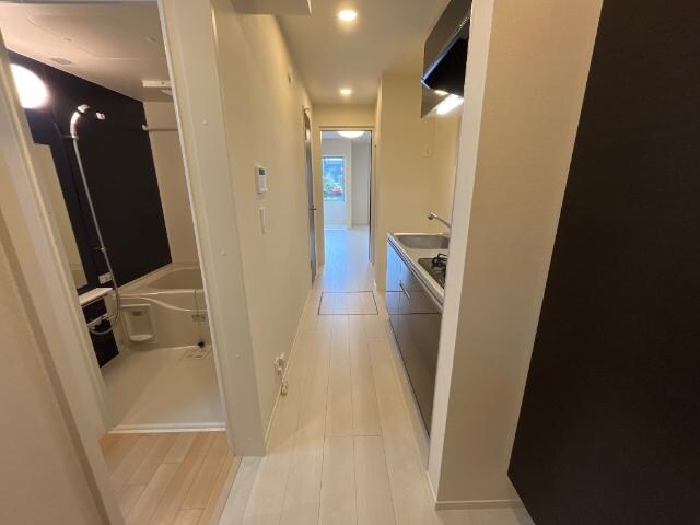 廊下（イメージ） オキグレイス