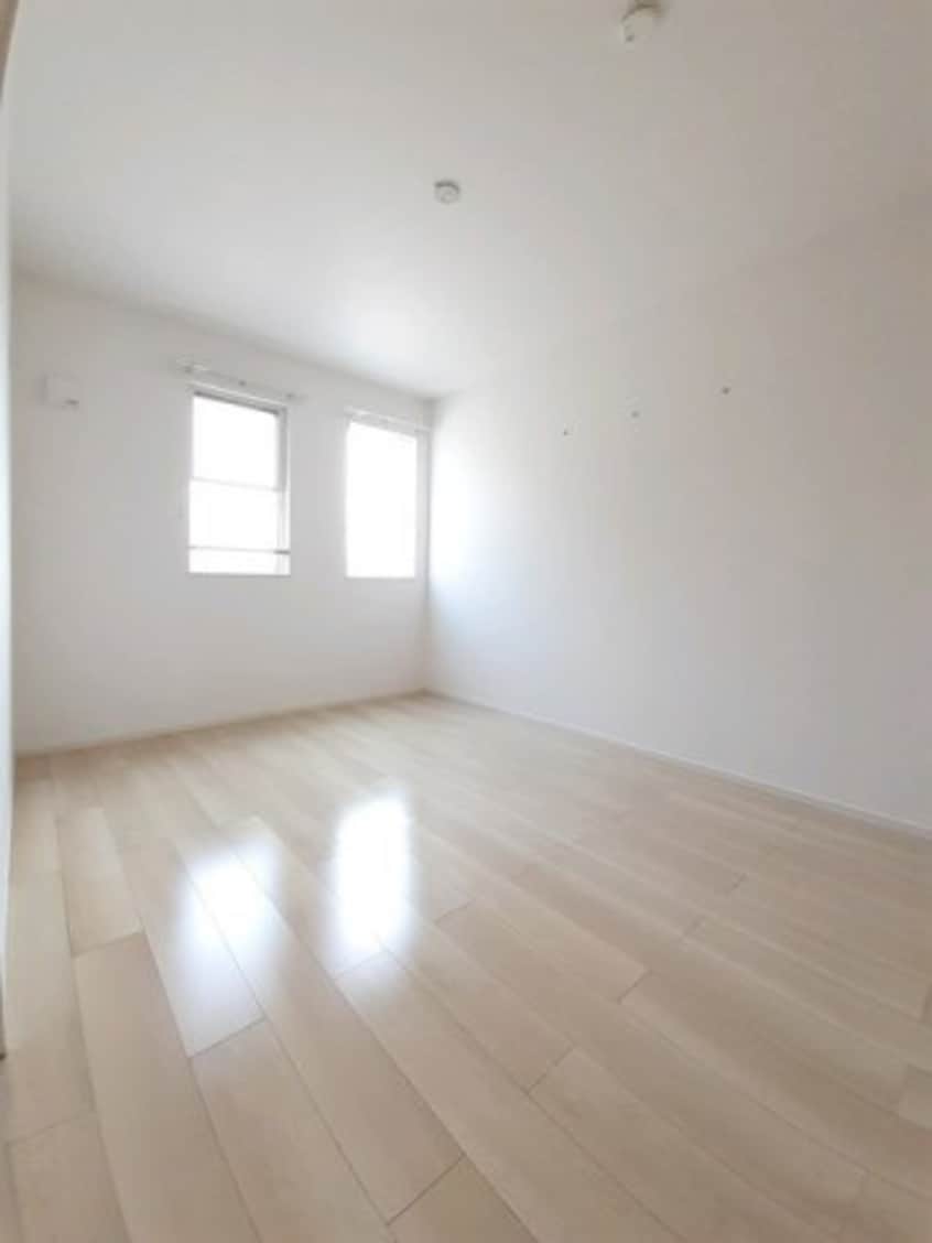  ルミエール　ＫＡＷＡＩ