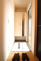  ルミエール クリハラ E