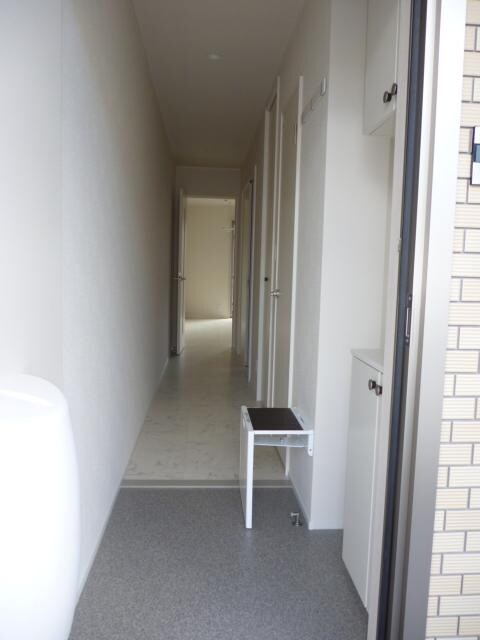 玄関 アネックス西新涯