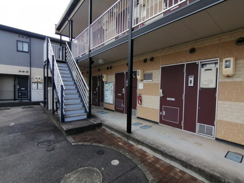  レオパレスオンフルール