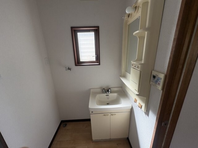  多治米町３丁目戸建