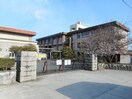 御野小学校まで900m ベル・オーブ・メゾンＣ