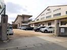 井原市立高屋中学校(中学校/中等教育学校)まで2271m ベル・オーブ・メゾンＣ