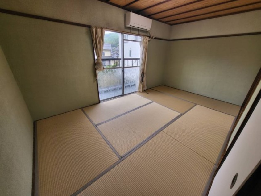  エステート雅