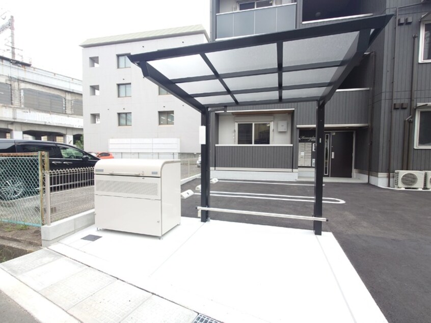  メラヴィリア西町