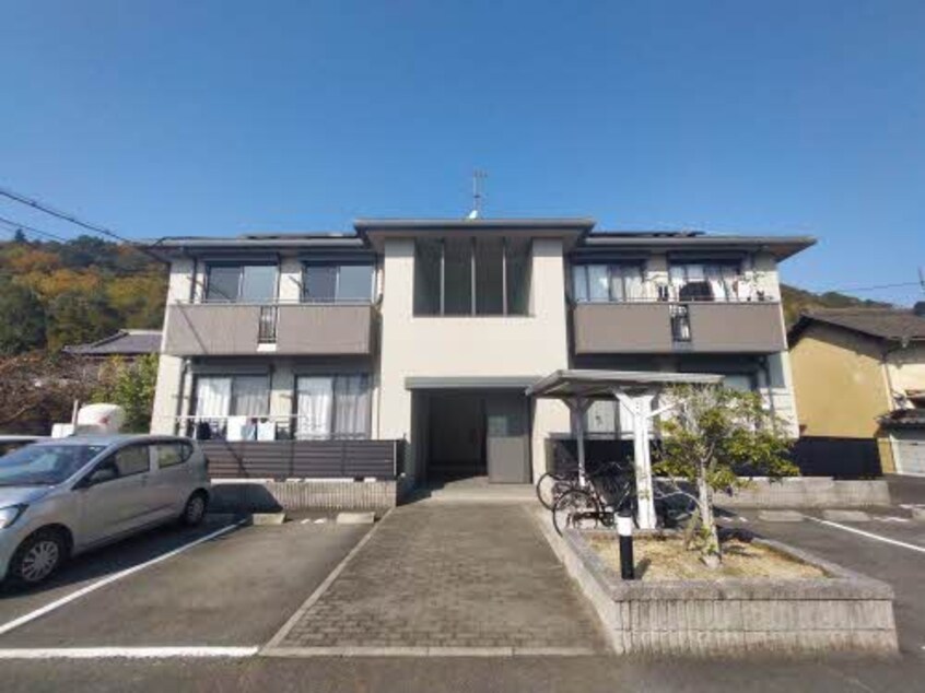  スカイハイツ　B棟