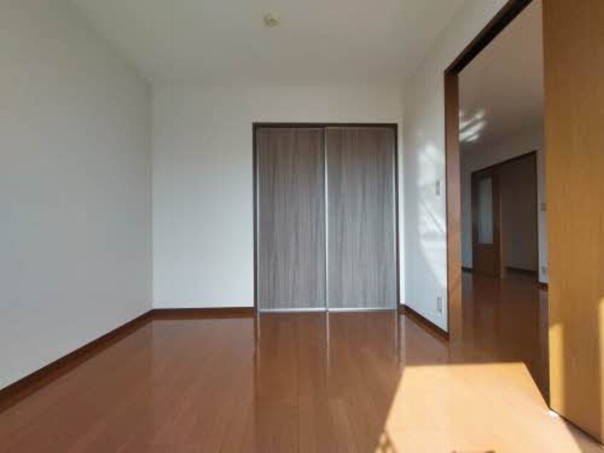  スカイハイツ　B棟