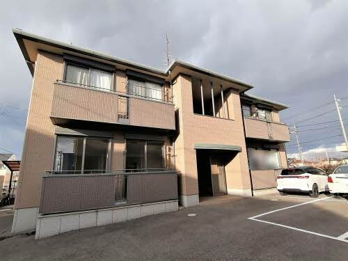  ファミールひらのや