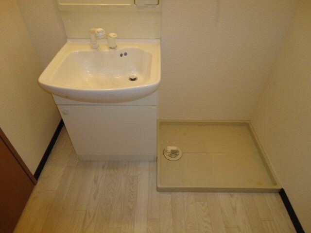 洗濯機置場 グレース春日