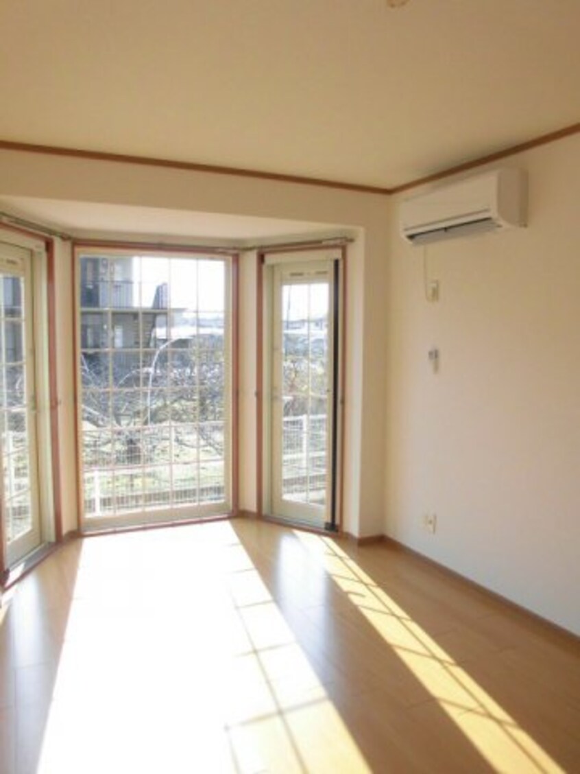  ファミールメゾン