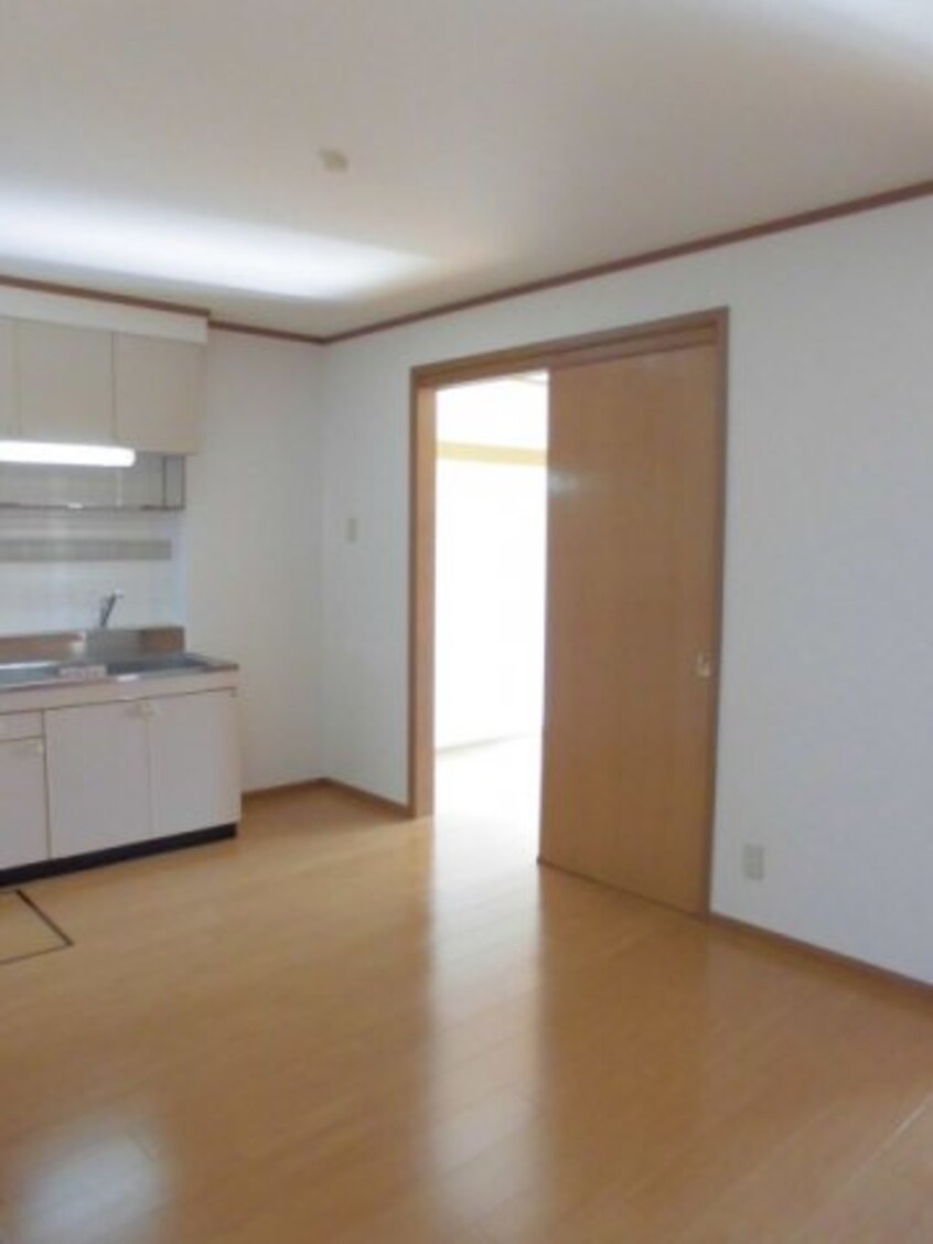  ファミールメゾン