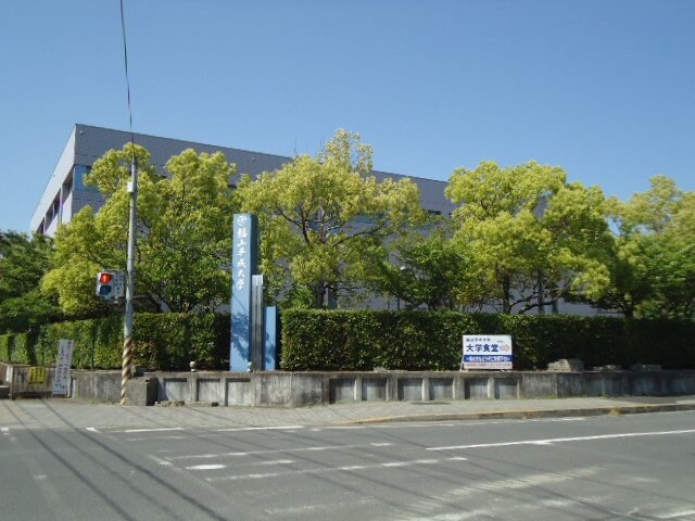 私立福山平成大学まで733ｍ サクラーレ・アリエッタ