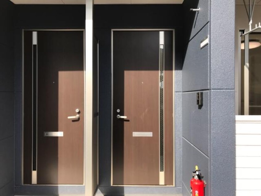 玄関 サクラーレ・アリエッタ