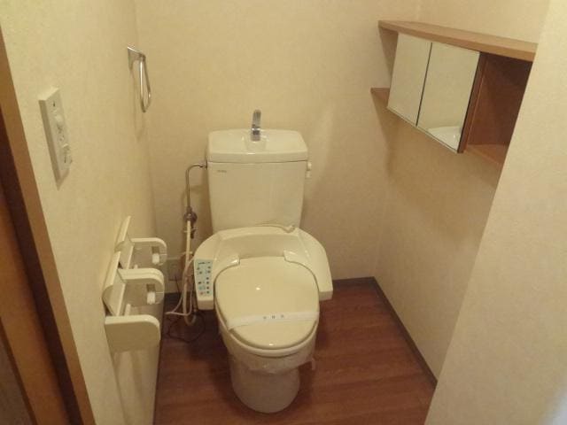 シャワー付トイレ ラングウッド