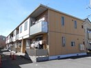 ロイヤルオークス A棟の外観