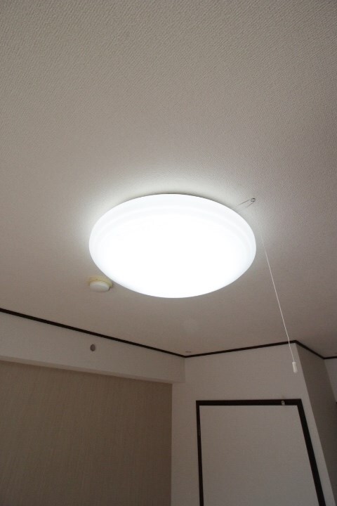 308号室写真使用 鹿児島市電２系統/神田（交通局前）駅 徒歩13分 5階 築37年