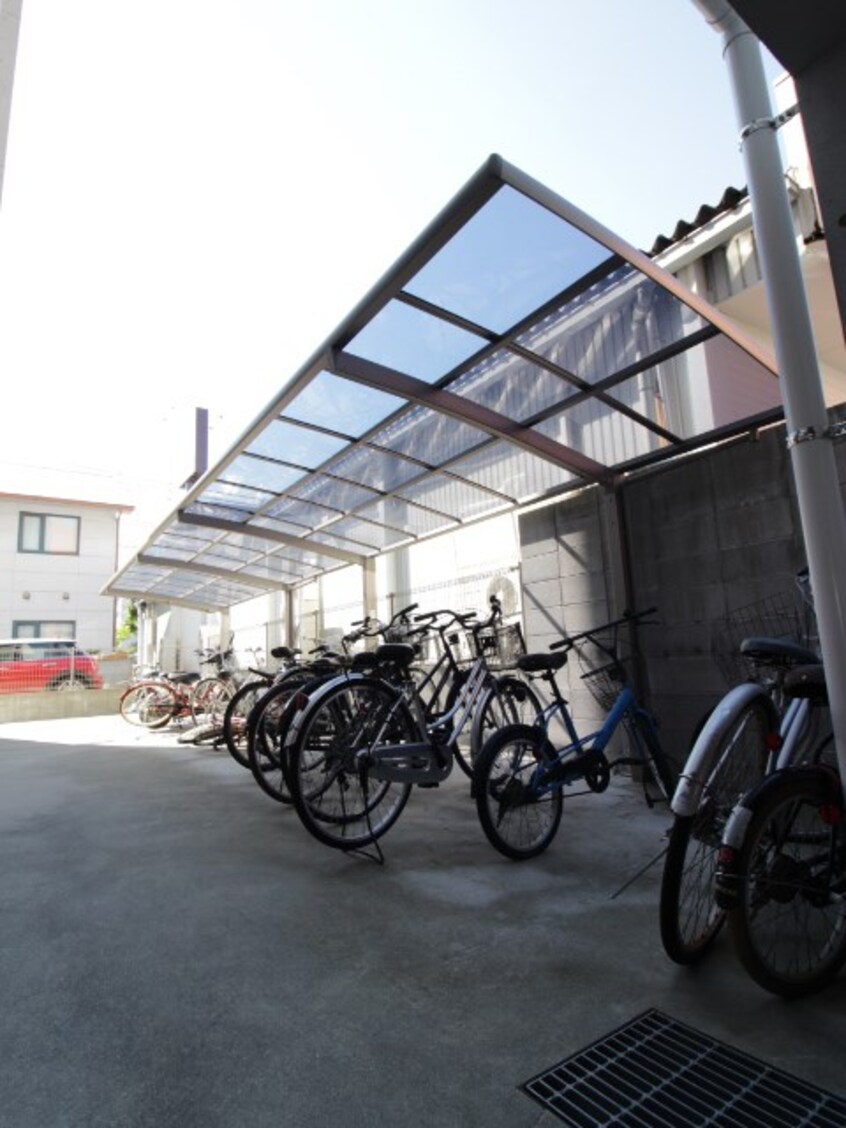  鹿児島市電１系統/二軒茶屋駅 徒歩4分 2階 築10年