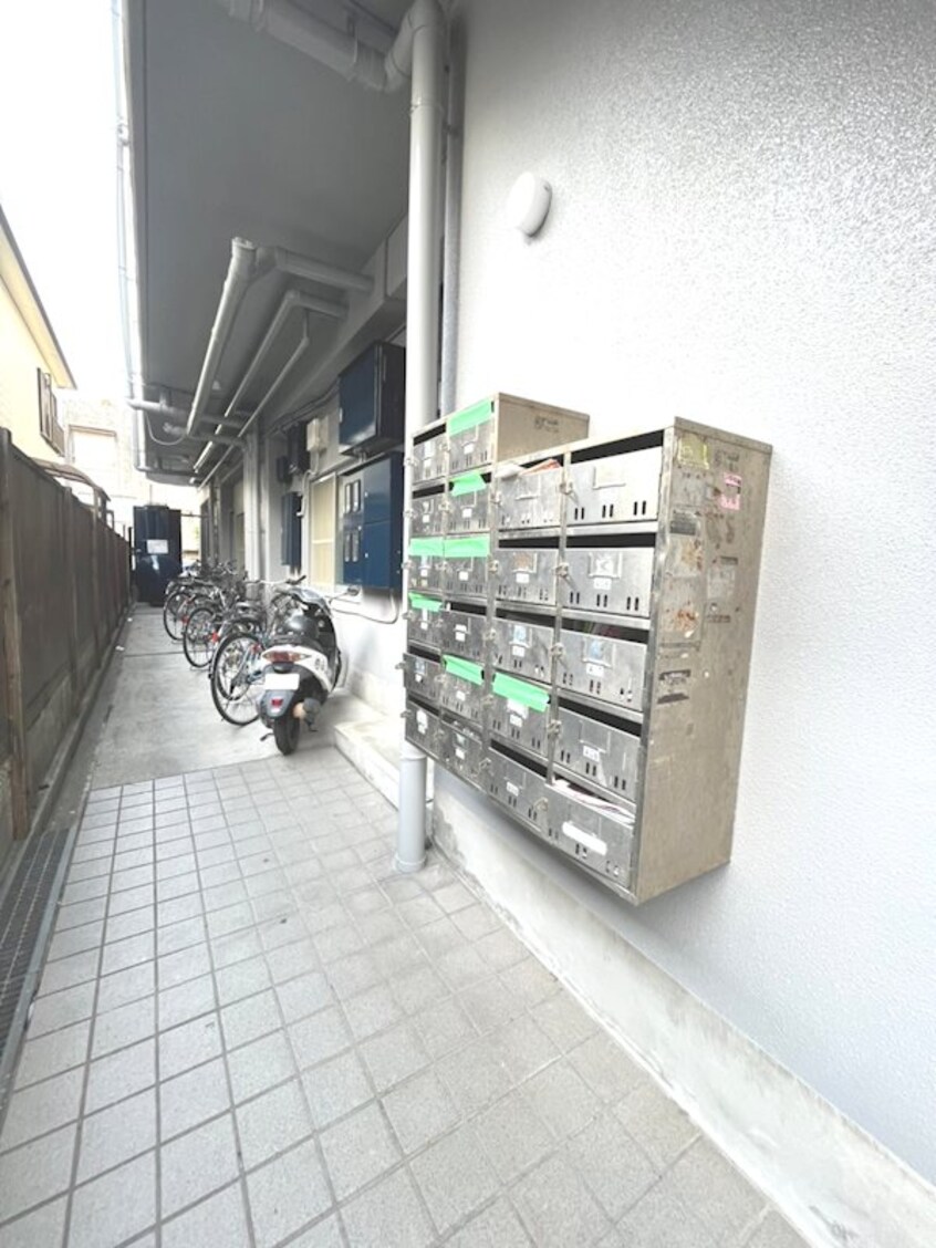  鹿児島市電２系統/市立病院前駅 徒歩3分 4階 築32年