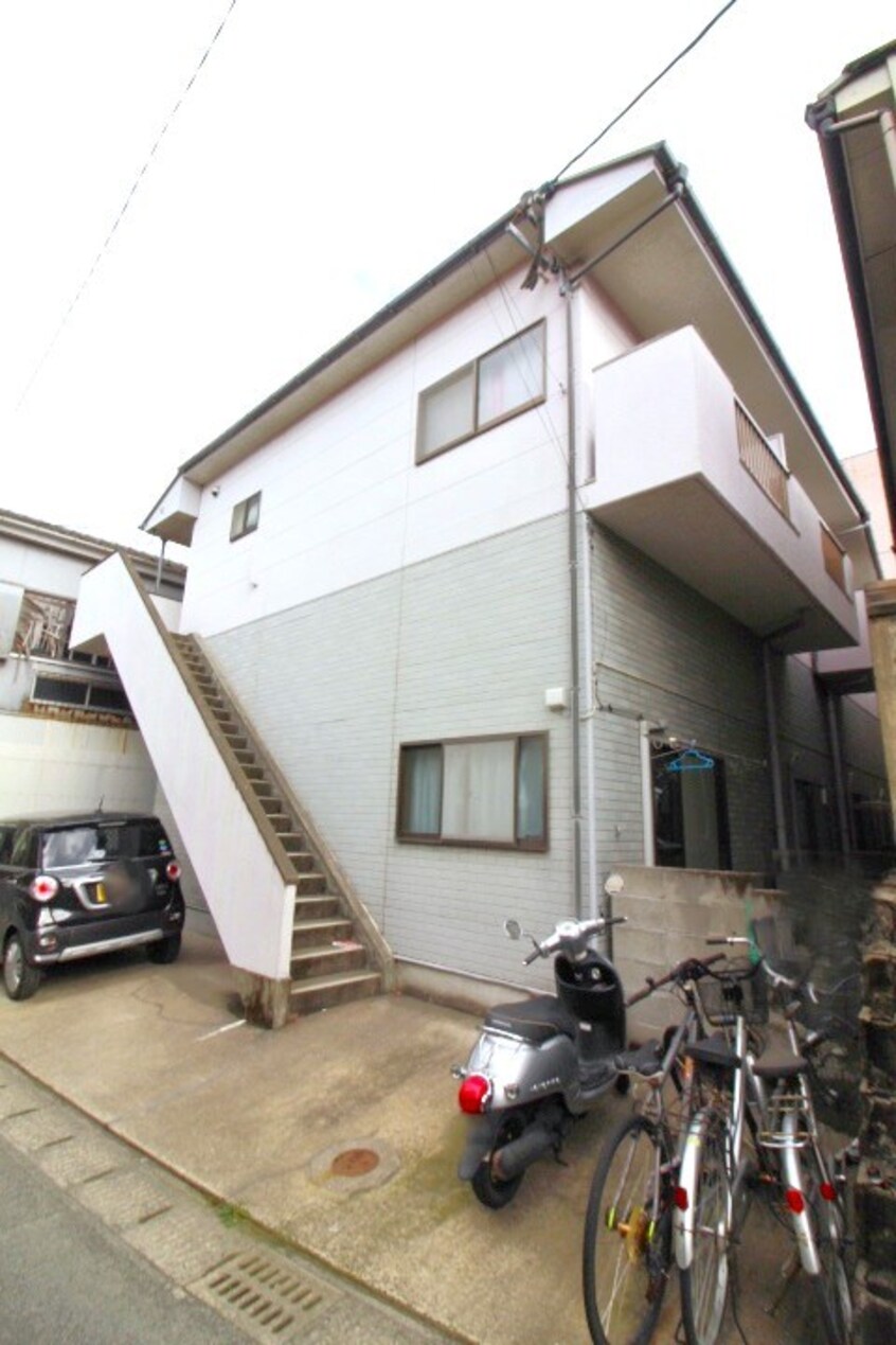  ハイツ彩光