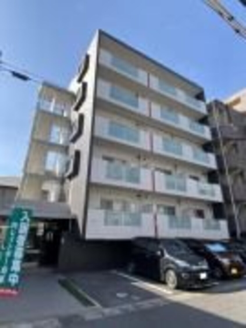  鹿児島市電１系統/荒田八幡駅 徒歩3分 1階 築8年