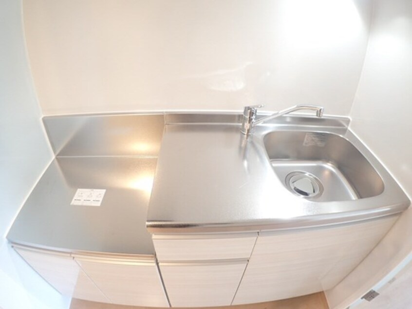  鹿児島市電１系統/荒田八幡駅 徒歩3分 1階 築8年