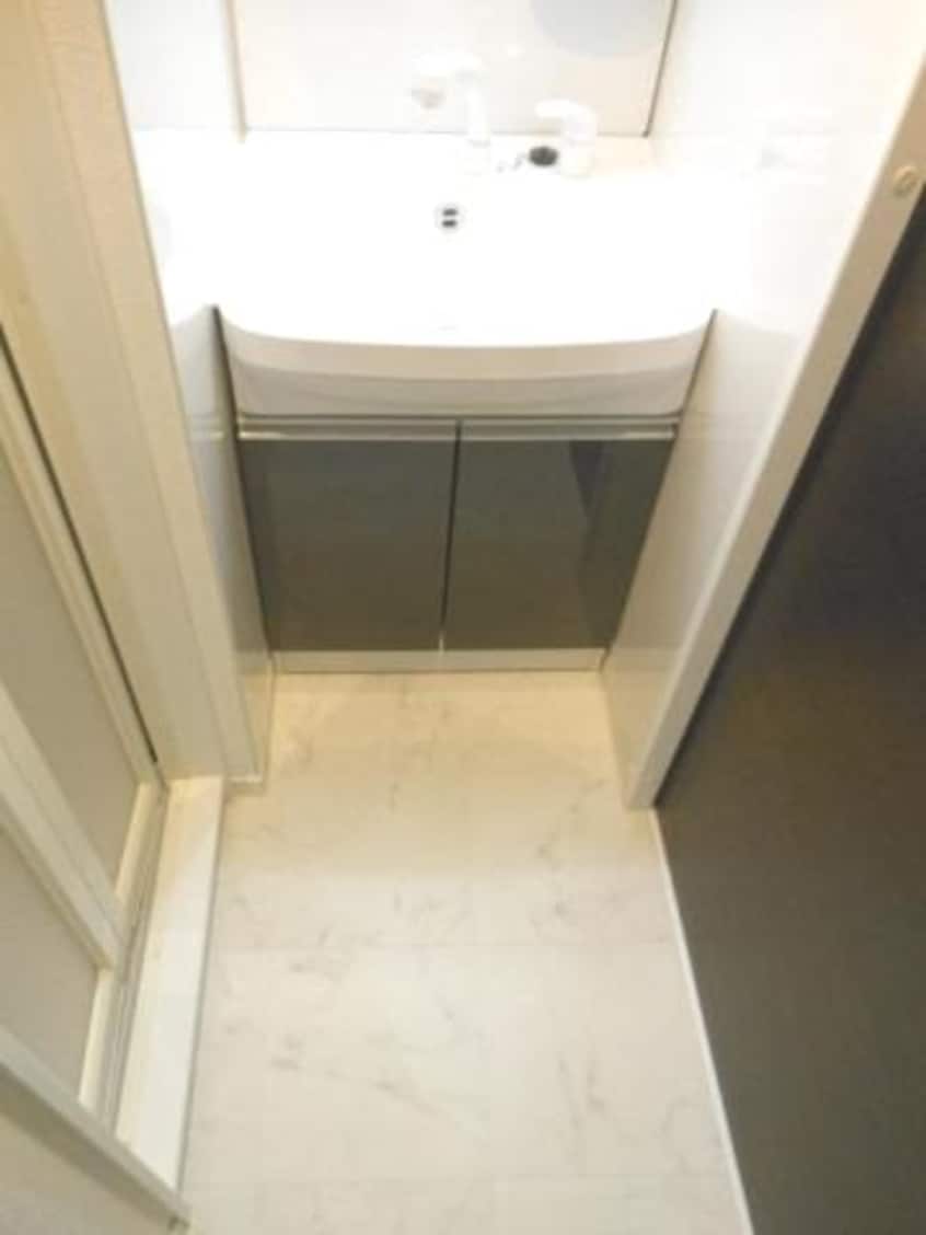  鹿児島市電１系統/荒田八幡駅 徒歩4分 3階 築7年