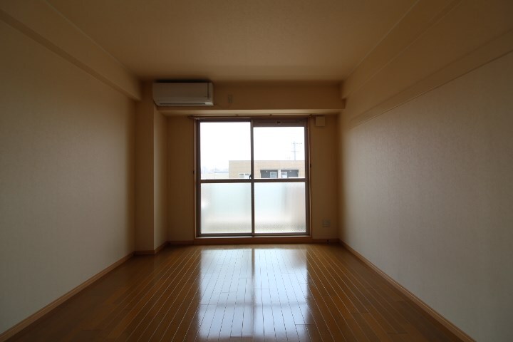  鹿児島市電２系統/中郡駅 徒歩4分 3階 築18年