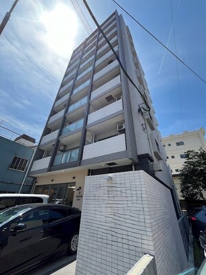 ＬＩＢＥＲＴＥ鹿児島中央