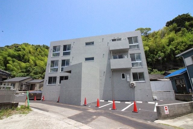  鹿児島本線/鹿児島中央駅 徒歩43分 1階 築2年