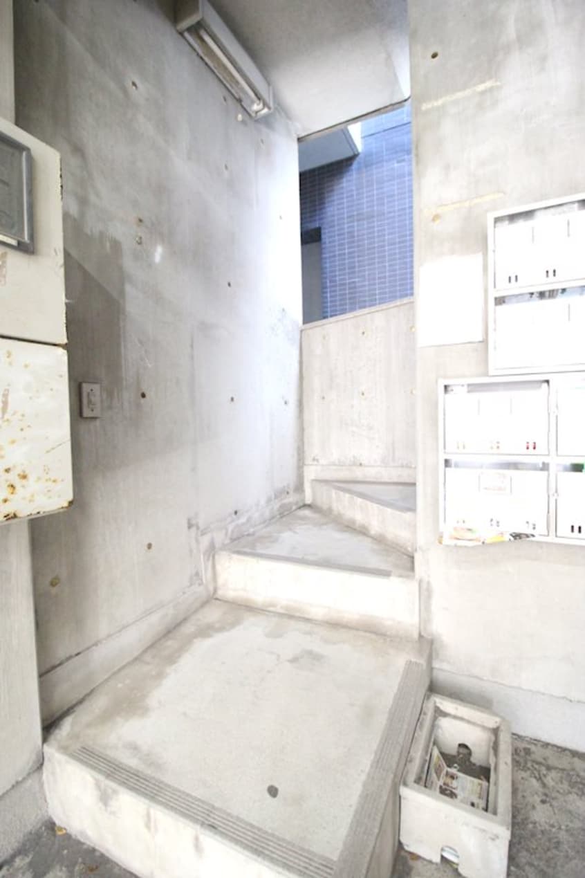 鹿児島市電１系統/騎射場駅 徒歩3分 2階 築36年